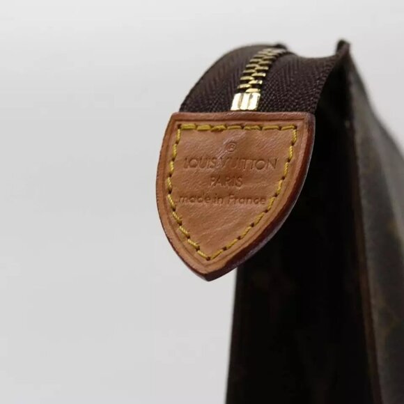 LOUIS VUITTON Monogram Poche Toilette 26 Pouch - Picture 3 of 16